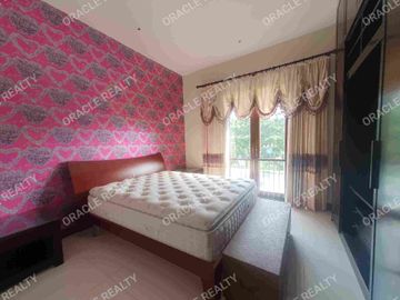 Sewa Rumah Hook Tropical Minimalis Luxury Graha Family