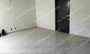 EN VENTA BONITO DEPARTAMENTO REMODELADO