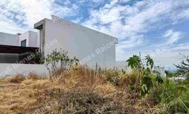EN VENTA BONITO TERRENO CON VISTA PANORÁMICA