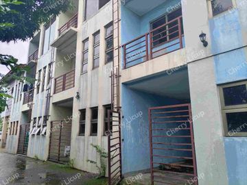 For Sale: 4 Townhouse @ New Marikina Subdivision