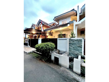 Rumah 2 Lantai Taman Galaxy dekat GGP – 3KT, Harga 1,65 M Nego DD310
