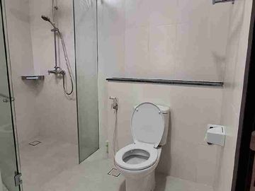 Dijual Cepat Rumah Mewah di Cluster Emily ( Ada Danau ) Summarecon Bandung Full Furnished
