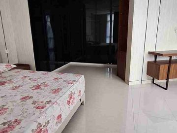 Dijual Cepat Rumah Mewah di Cluster Emily ( Ada Danau ) Summarecon Bandung Full Furnished