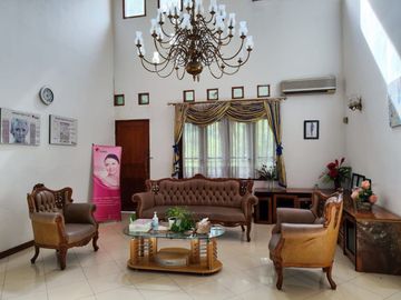 Rumah 2 lantai di Depok siap pakai Pesona Khayangan, Jawa Barat