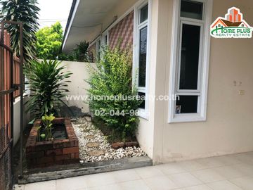 หมู่บ้านโชคชัย วิลเลจ 10 ถนนพระประภานิมิต (ใกล้การไฟฟ้าสถานีบางละมุง)
