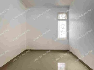 RUMAH RENOVASI DALAM CLUSTER KOTA WISATA CIBUBUR
