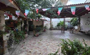 HERMOSA CASA EN VENTA EN SAN NICOLAS DE LOS GARZA, NUEVO LEON.