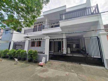 RUMAH BARU DI PERUMAHAN DUREN SAWIT JAKARTA TIMUR