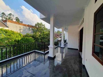 RUMAH BARU DI PERUMAHAN DUREN SAWIT JAKARTA TIMUR