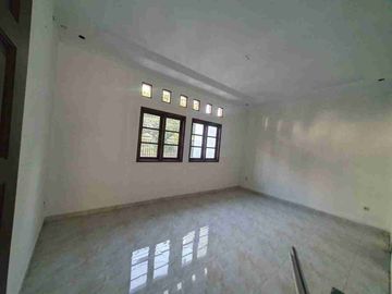 RUMAH BARU DI PERUMAHAN DUREN SAWIT JAKARTA TIMUR