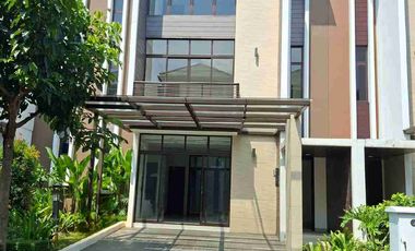 Dijual Cepat Rumah Morizen 3lt di Summarecon Bekasi