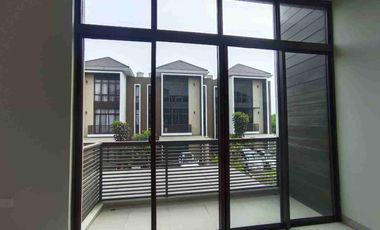 Dijual Cepat Rumah Morizen 3lt di Summarecon Bekasi