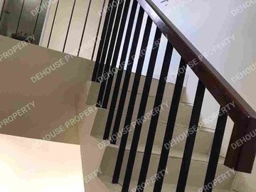 Rumah secondary 2 lt luas 120 m² tapi masih Baru Bukit Golf Riverside cibubur