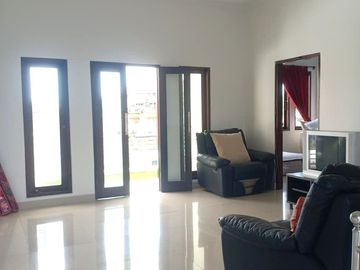 DIJUAL DAN DISEWAKAN RUMAH ATAU VILLA DI PADANGSAMBIAN KLOD DENPASAR
