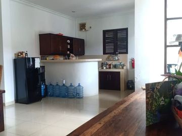 DIJUAL DAN DISEWAKAN RUMAH ATAU VILLA DI PADANGSAMBIAN KLOD DENPASAR