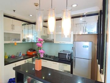 Apartemen French Walk Lyon Garden Lt 35, 2+1BR fullyfurnished bagus siap pakai