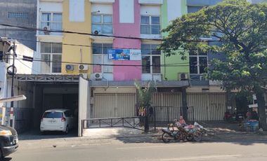 A005 JUAL RUKO AREA KEDUNG COWEK LOKASI SAMPING JALAN RAYA KENJERAN, SHM, 3 LANTAI