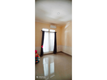 S106 Rumah bagus Strategis di Makasar Jakarta Timur