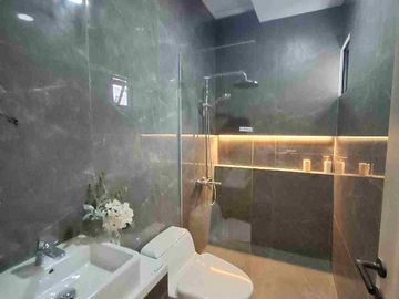 Town House dekat Gatsu, Kuningan Jakarta Selatan