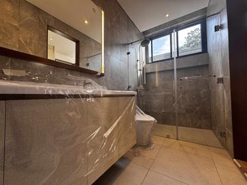 High-End Finishes: Experience Integra Cabinetry in this 4BR Home in Filheights, QC -Keziah