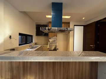 High-End Finishes: Experience Integra Cabinetry in this 4BR Home in Filheights, QC -Keziah