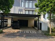 Rumah Mewah di Kawasan Elit Navapark BSD Dekat Mall dan Tol