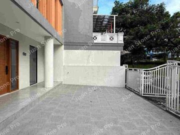 RUMAH MODERN RENOVASI TOTAL,BOULEVARD LEGENDA WISATA CIBUBUR