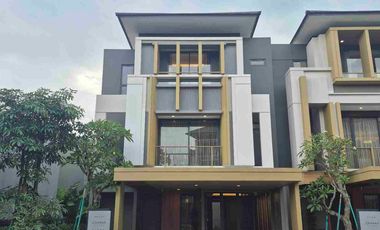 RUMAH MEWAH BSD CITY