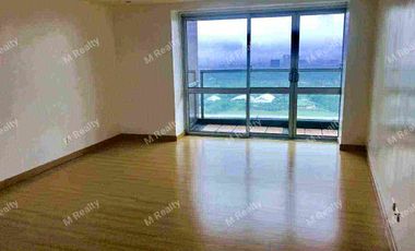 Penthouse in BGC for Lease