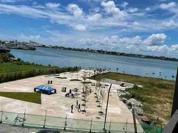 Mandani Bay Loft Type Unit FOR SALE