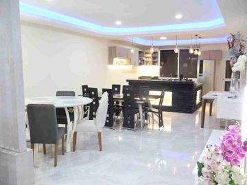 HERMOSA Y ELEGANTE VILLA POR ESTRENAR EN LAS CONCHAS CERCA A LA PLAYA