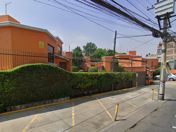 CASA EN VENTA. AXOTLA, ÁLVARO OBREGÓN, CIUDAD DE MÉXICO.