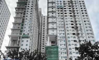 2 bedroom with parking for sale condo in quezon Avenue