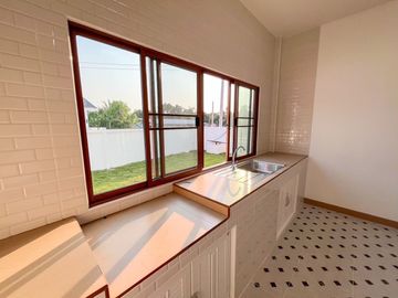 Muji-Style House in Hang Dong, Chiang Mai