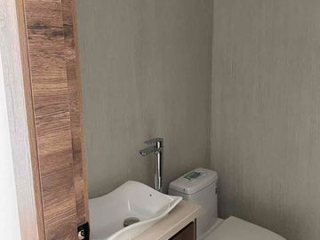 Departamento de venta en el sector la Carolina de 3 dormitorios, Quito, Ecuador