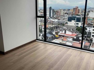 Departamento de venta en el sector la Carolina de 3 dormitorios, Quito, Ecuador