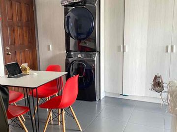 Departamento en Venta, excelente sector Veintimilla y 6 de Diciembre, Quito