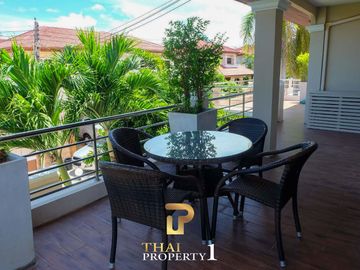 Luxury 2-Storey Pool Villa for Sale – European Home Place Village, South Pattaya