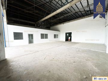 ขาย โกดังโรงงาน สีพื้นที่สีส้ม บ้านบึง ใกล้แหลมฉบัง ชลบุรี