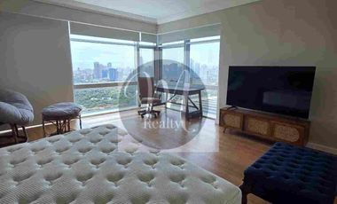 PacificPlaza BGC 3 bed fully furnished for lease