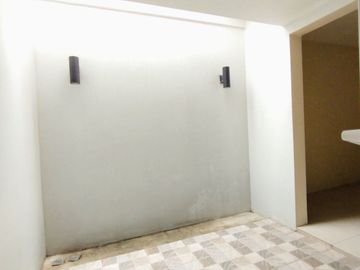 Ready for Occupancy 3 Storey Townhouse w/ 3 Bedrooms in Don Bosco Parañaque-JV2