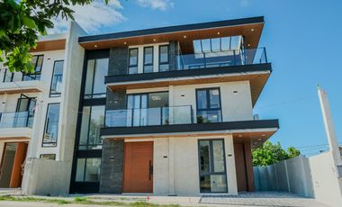 For Sale: 5BR Modern House & Lot in Parkway Setting Nuvali Calamba, Laguna - P31.5M