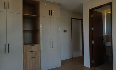 For Sale: 5BR Modern House & Lot in Parkway Setting Nuvali Calamba, Laguna - P31.5M