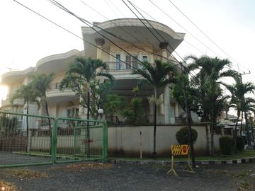 A086 JUAL RUMAH AREA KERTAJAYA INDAH MULYOSARI MANYAR SURABAYA PUSAT, BISA UNTUK KOMERSIL