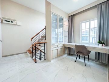 ขาย บ้าน Golden Neo Sathorn โกลเด้น นีโอ สาทร