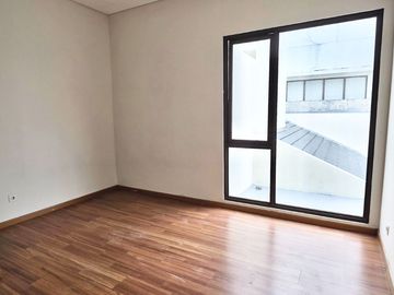 Dijual Rumah BSD Eminent Prestigia 10x20 Tangerang