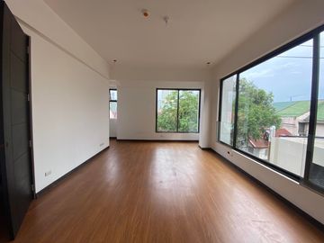 San Juan City Townhouse for Sale – Spacious, Secure, Stylish -Keziah