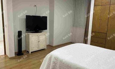 Casa en Loretta Dos en venta.