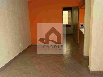 Casa en condominio con alberca y vigilancia
