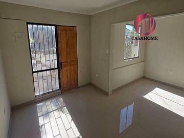 Venta de casa en población Jorge Teillier, Villa Alemana
